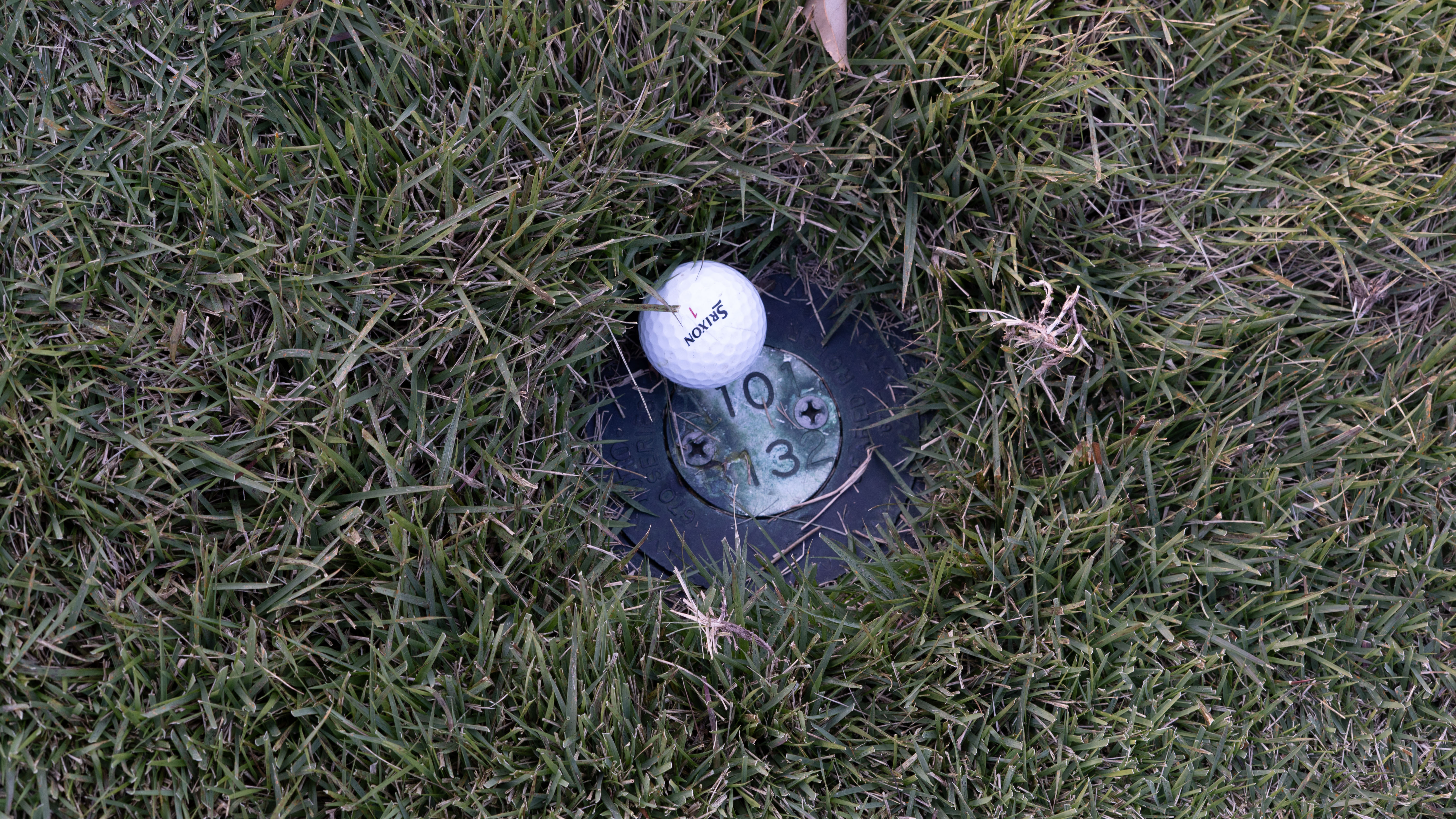 動かせない障害物とは