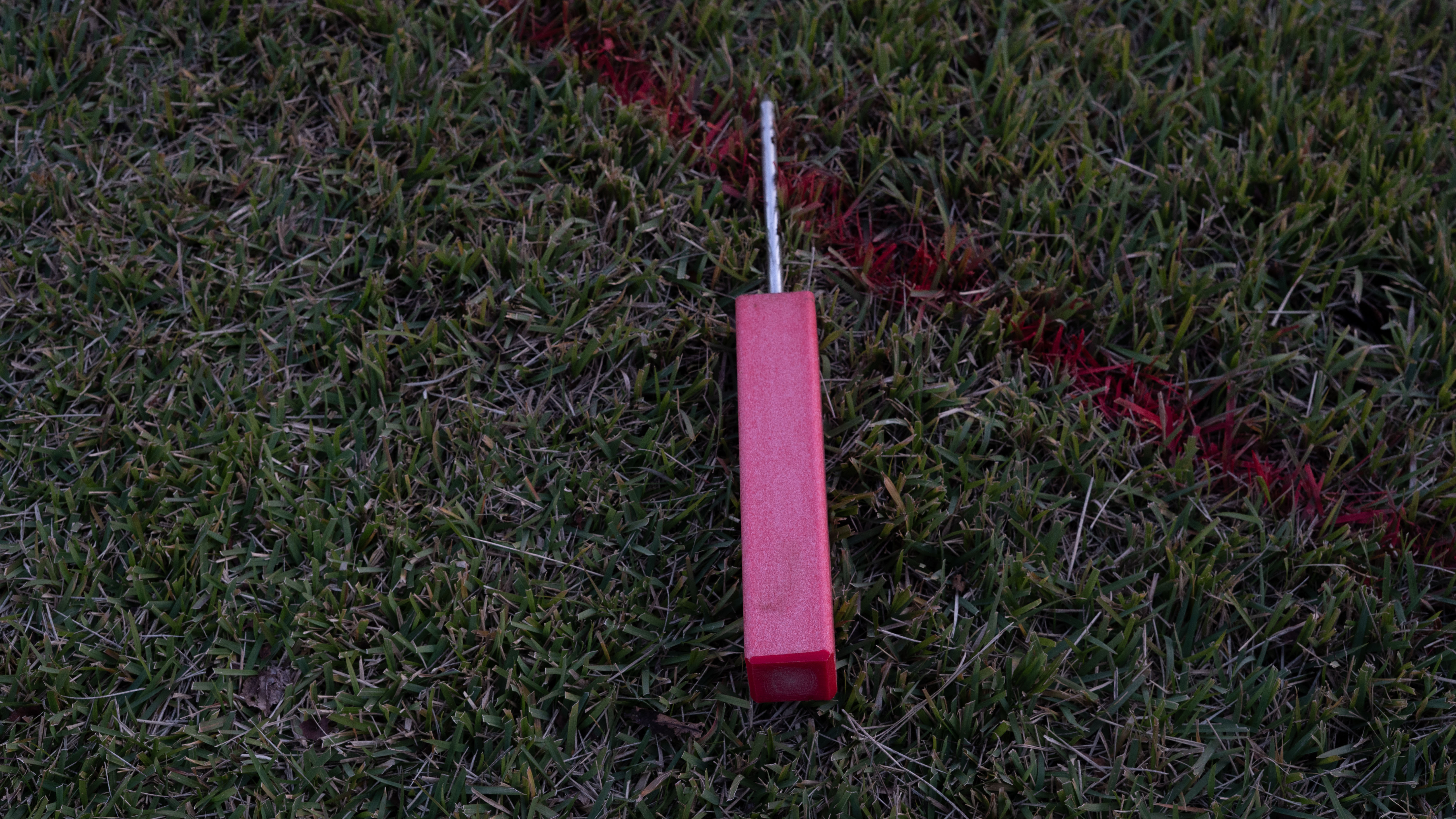 黄色杭や赤杭やヤード杭