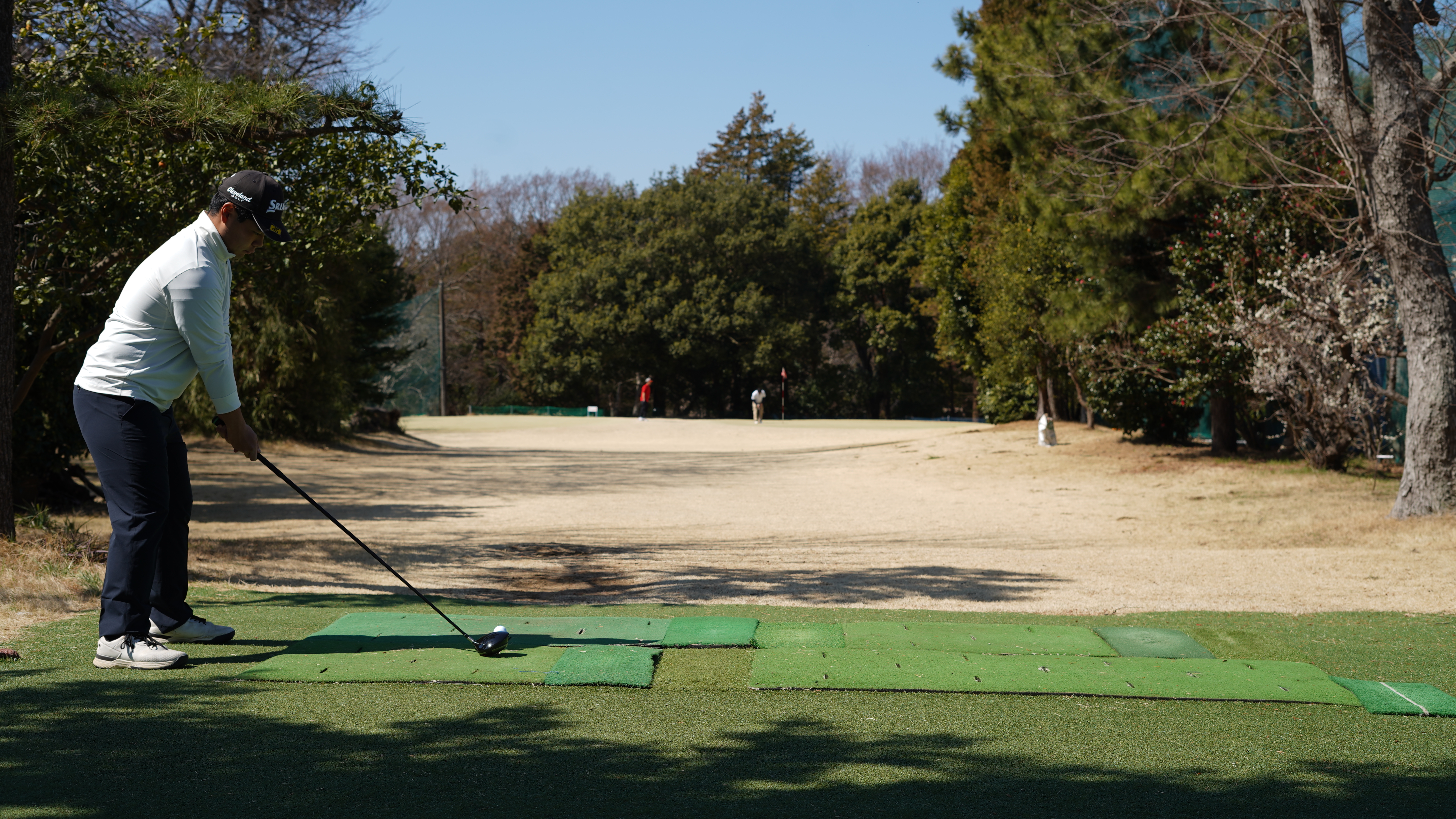 左サイドに立つ