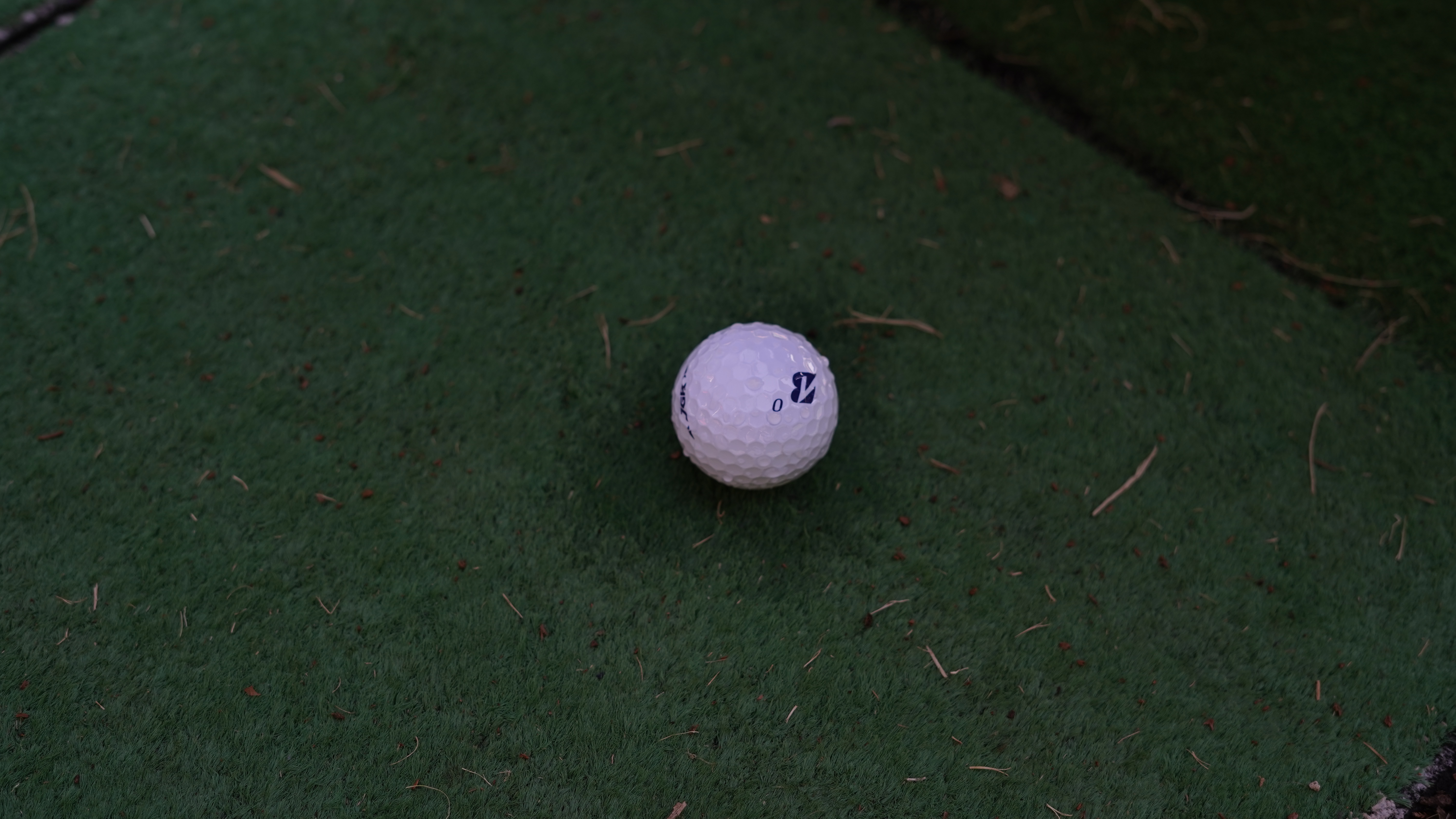 濡れたボールを打つ際のテクニック